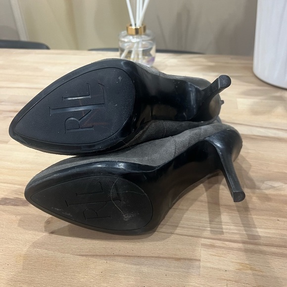 LAUREN RALPH LAUREN Womens Leola Gray Suede Zip Up Ankle Boots Size 8 - Picture 3 of 6